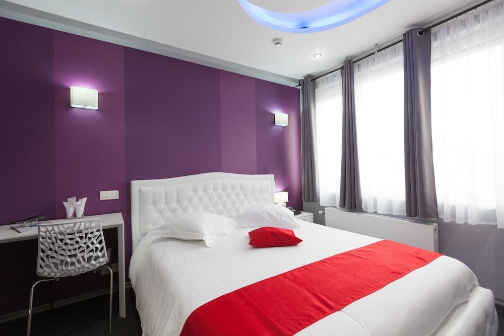 Hotel Phenix Dilbeek Bagian luar foto