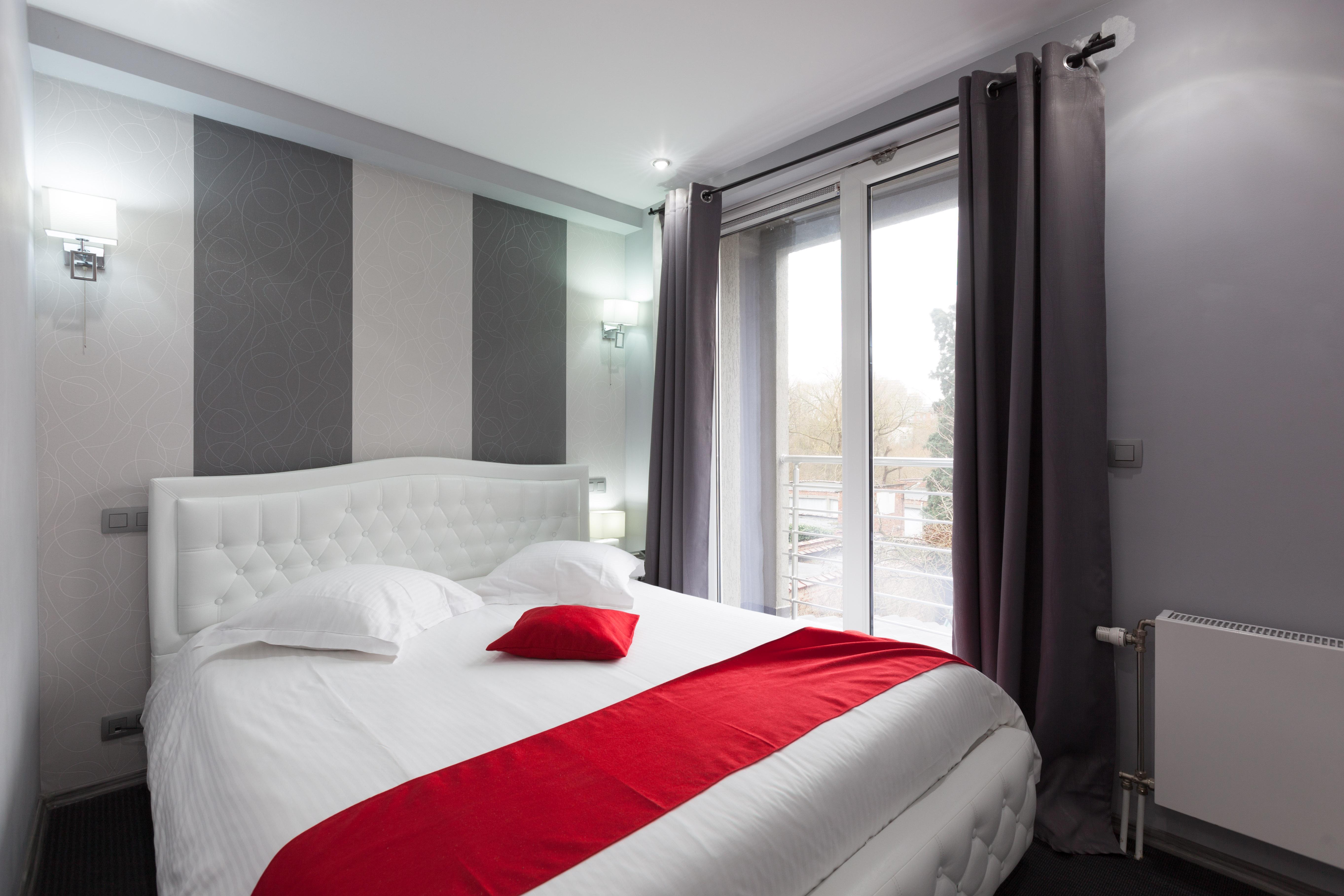 Hotel Phenix Dilbeek Bagian luar foto