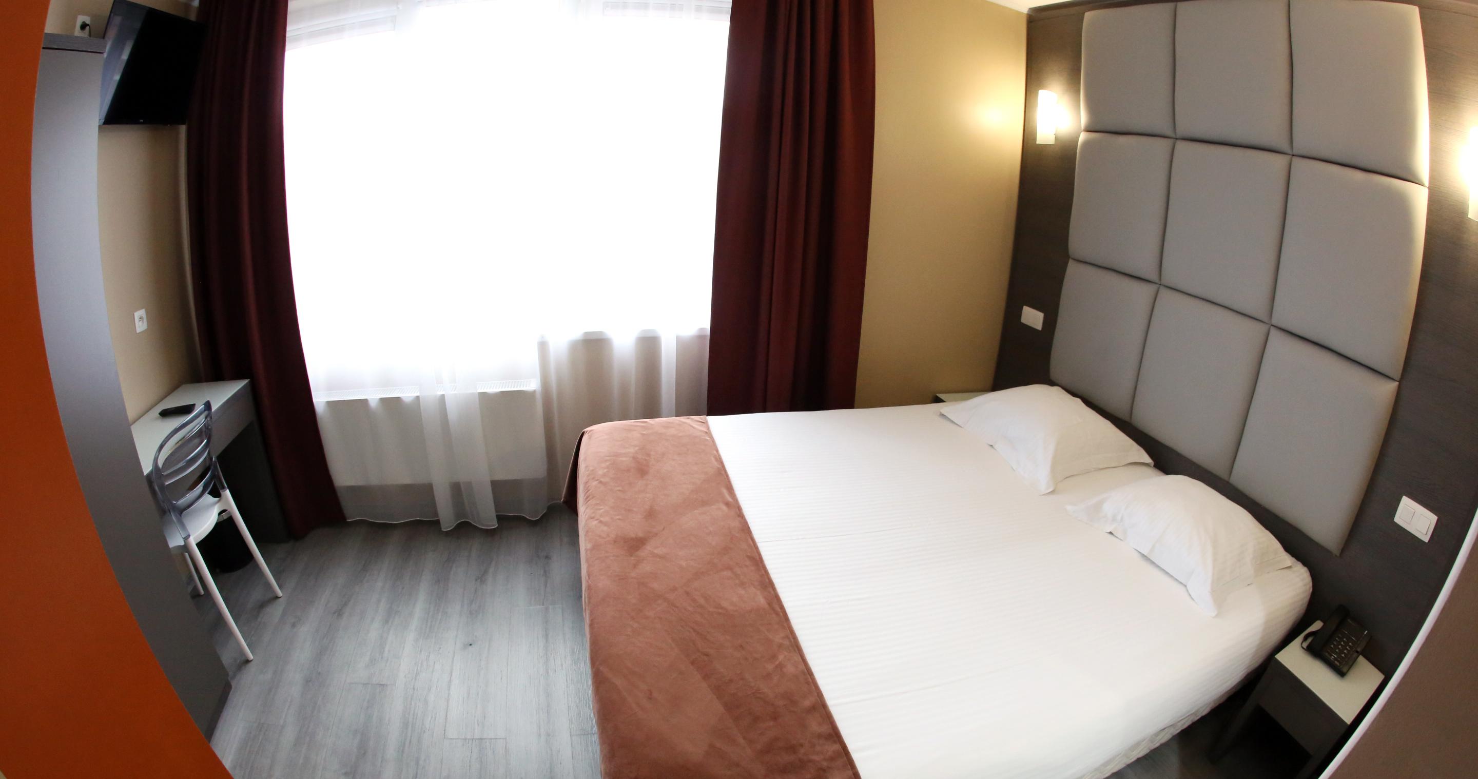 Hotel Phenix Dilbeek Bagian luar foto