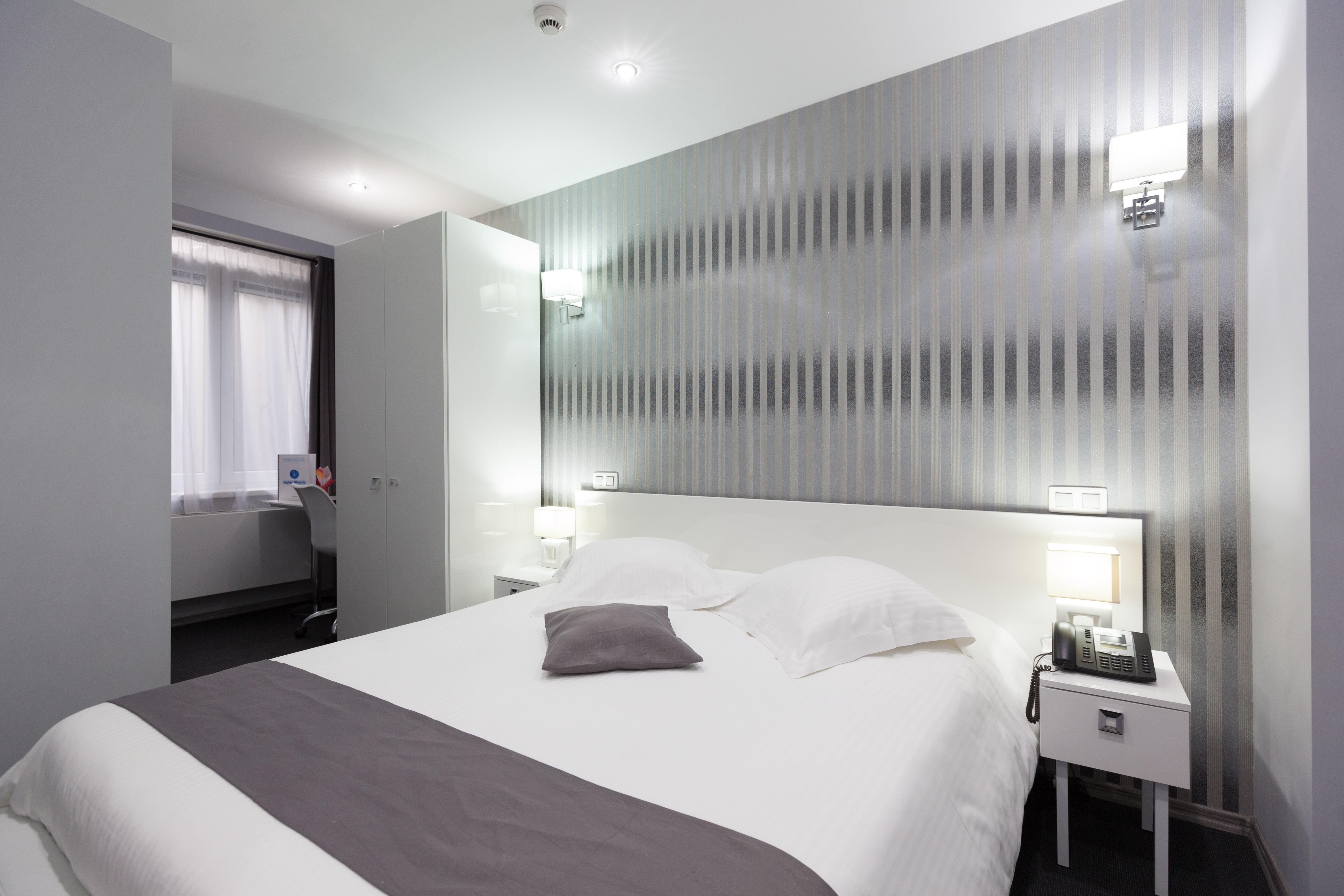 Hotel Phenix Dilbeek Bagian luar foto