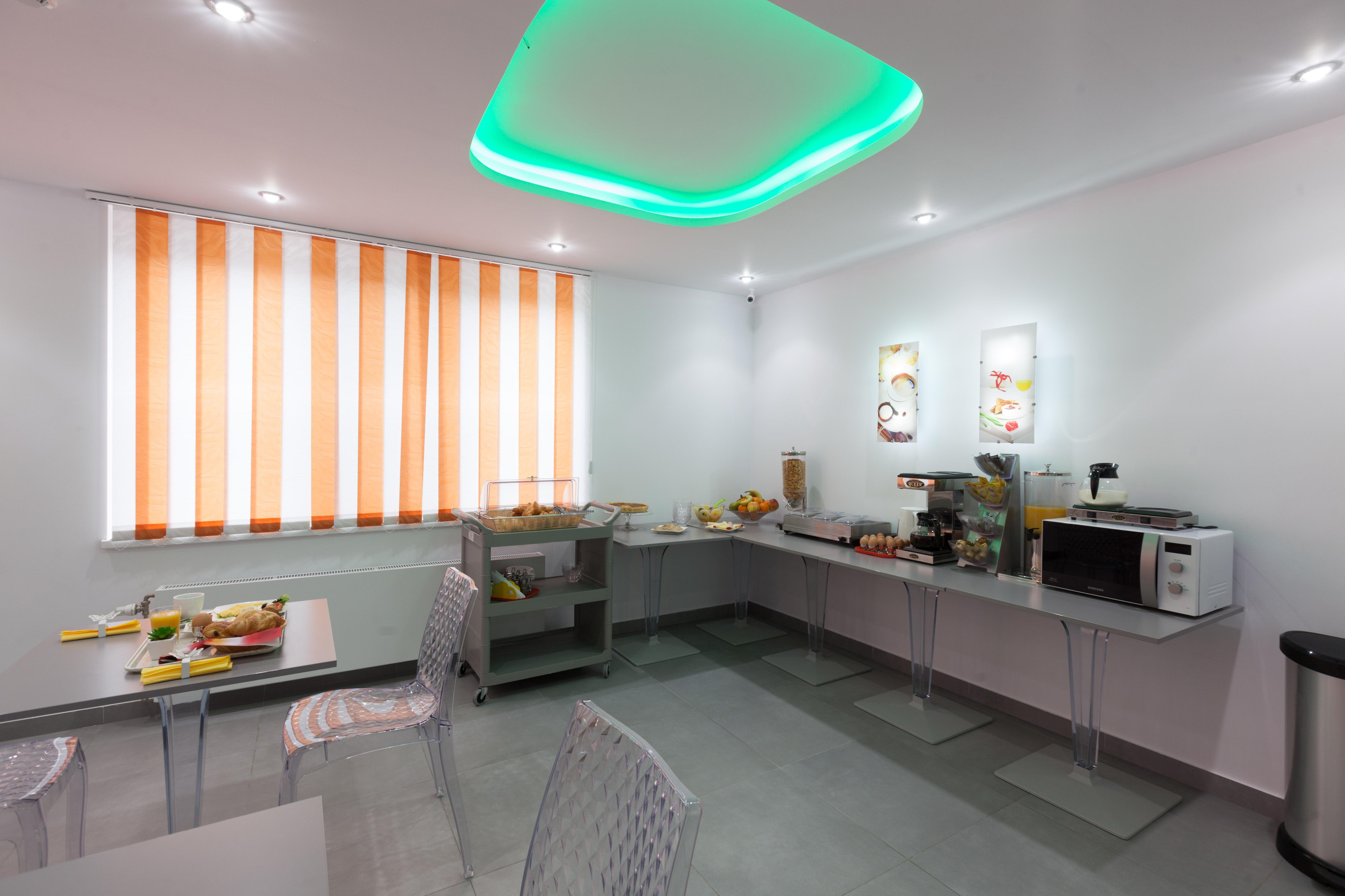 Hotel Phenix Dilbeek Bagian luar foto