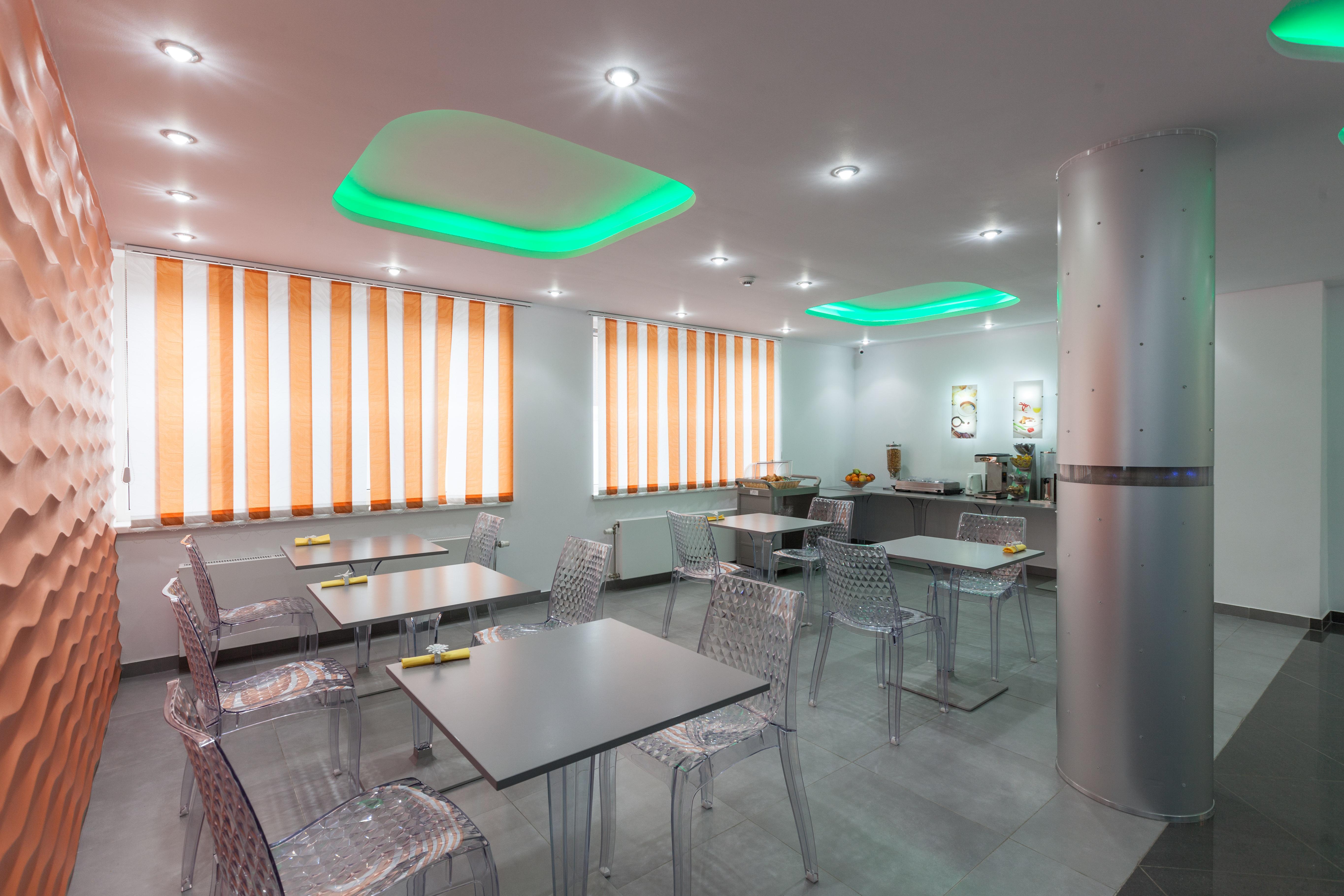 Hotel Phenix Dilbeek Bagian luar foto