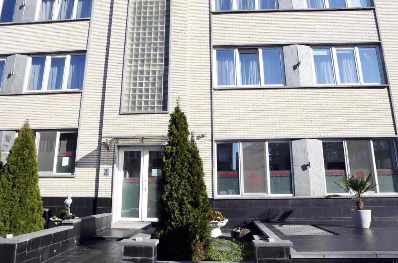 Hotel Phenix Dilbeek Bagian luar foto